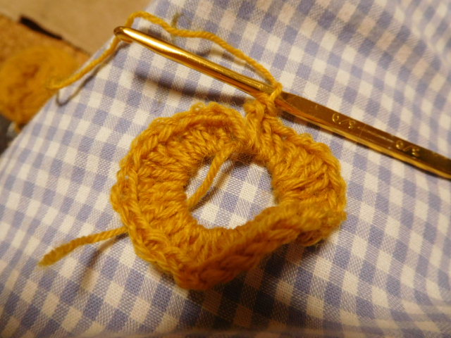 簡単ミトン かぎ針編み 編み方 毛糸靴下同好会